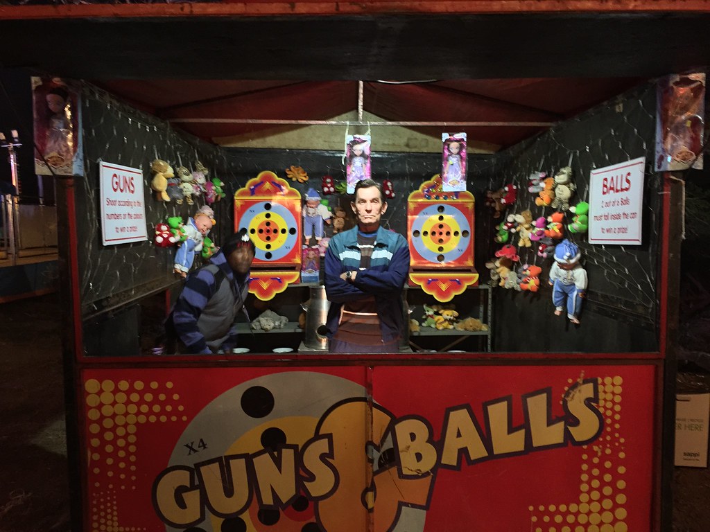 Happy Land set feature Lafras